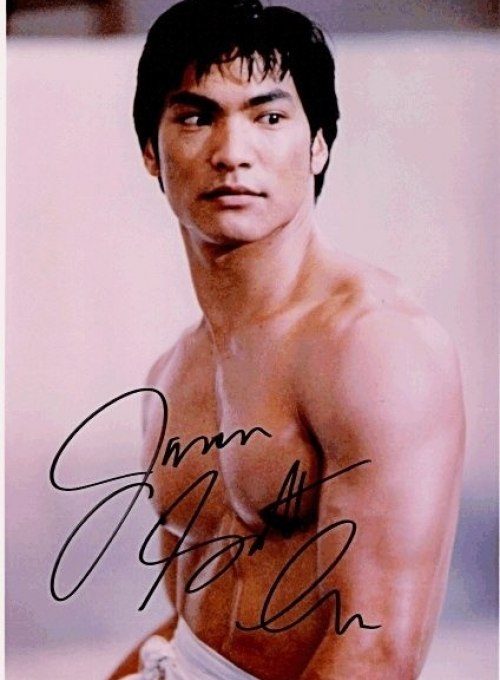 Рассказы брюс. Jason Scott Lee Bruce. Джейсон Скотт ли Брюс ли. Фильм с Jason Scott Lee. Джейсон Скотт ли фильм про Брюса ли.