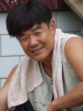 Ли Сяоцян