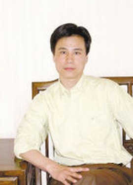 Ли Гунлу