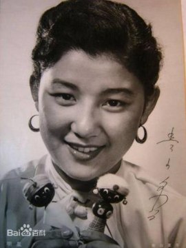 Аояма Киоко