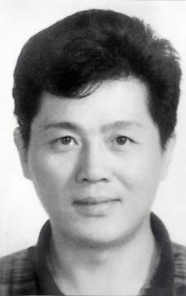 Чжан Сяоцинь